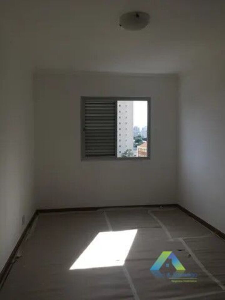 Apartamento à venda com 2 quartos, 80m² - Foto 3