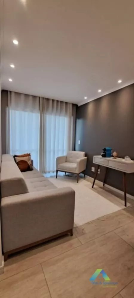 Apartamento à venda com 2 quartos, 55m² - Foto 2