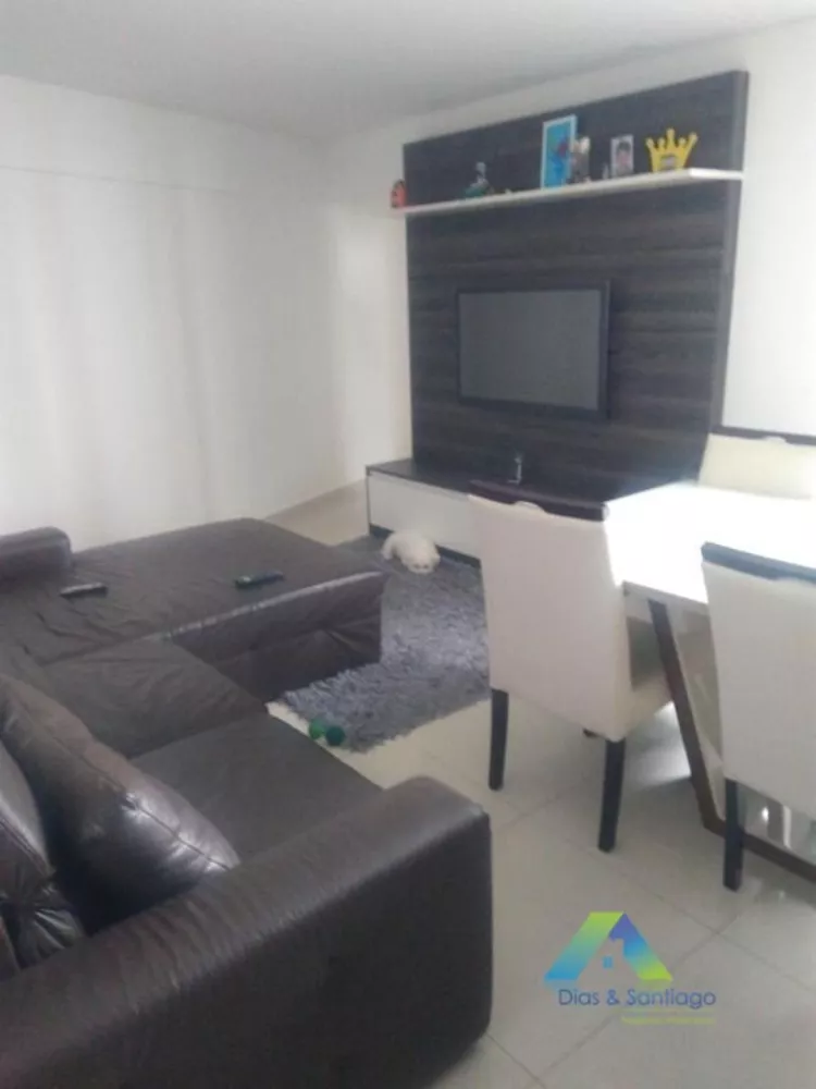 Apartamento à venda com 2 quartos, 76m² - Foto 4