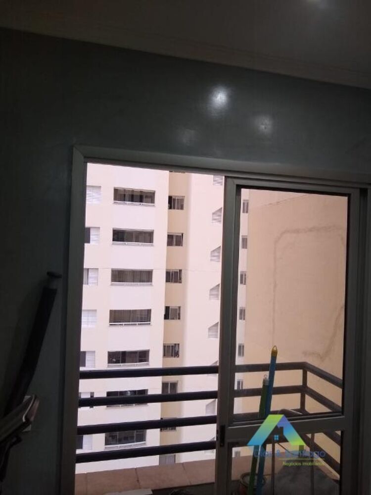 Apartamento à venda com 2 quartos, 65m² - Foto 1
