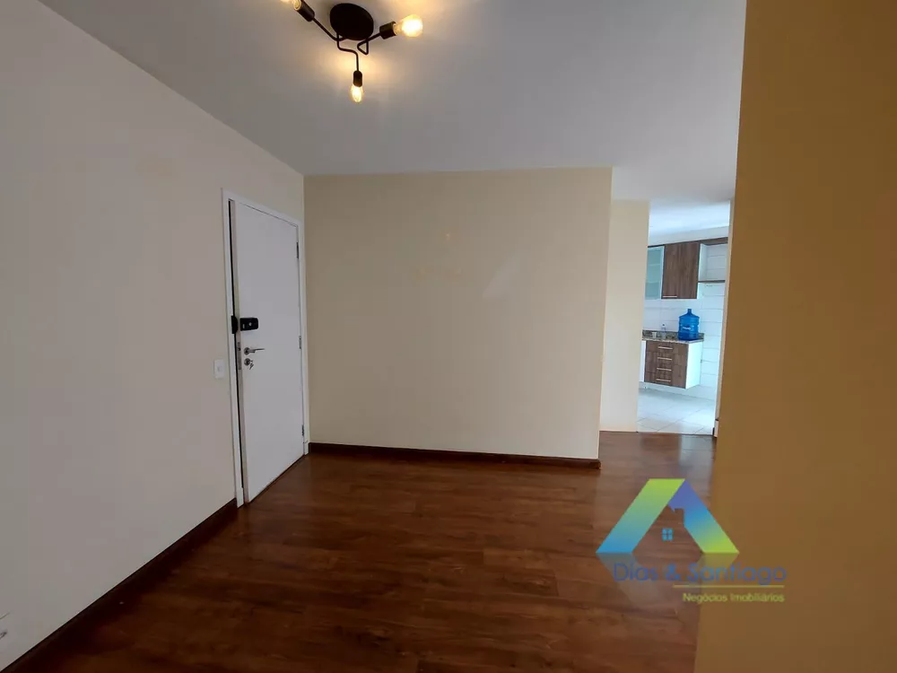 Apartamento à venda com 2 quartos, 57m² - Foto 3