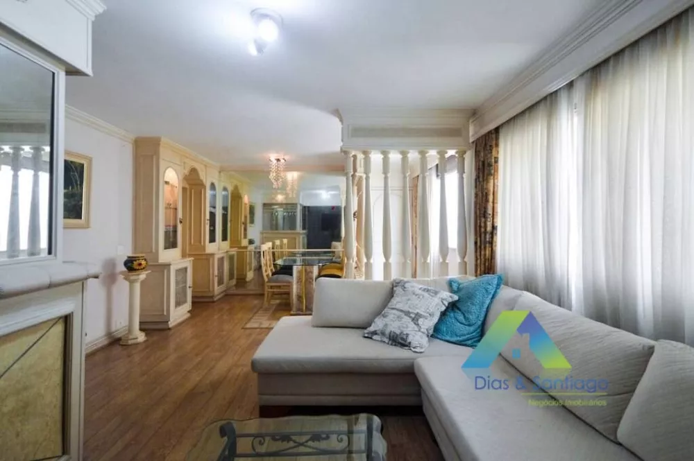 Apartamento à venda com 3 quartos, 134m² - Foto 1