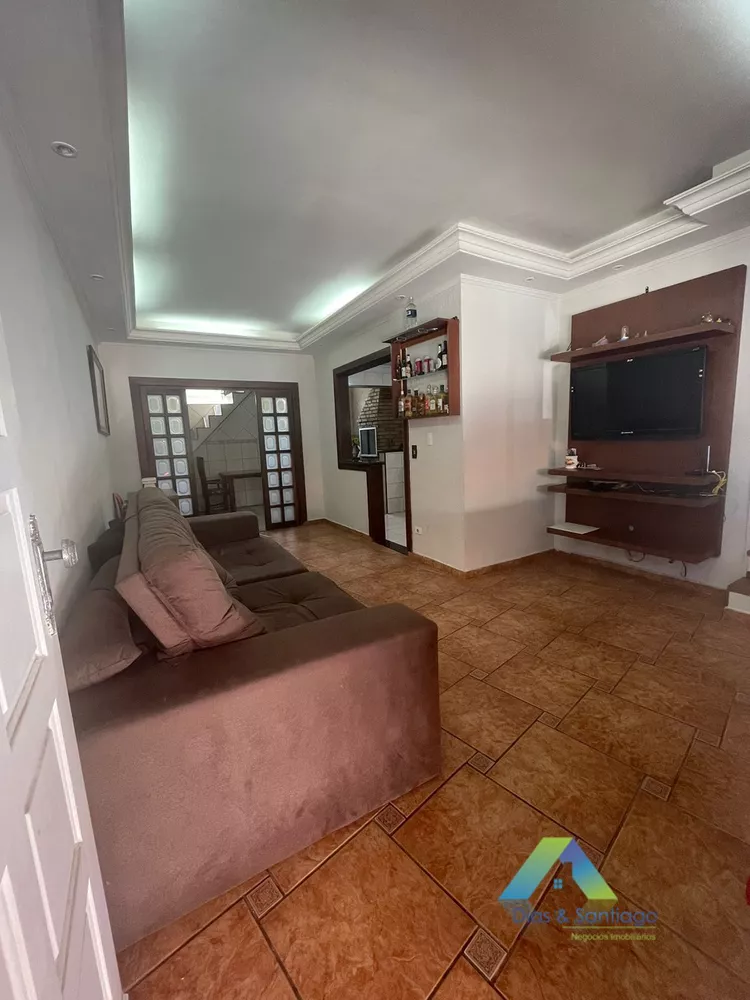 Sobrado à venda com 2 quartos, 94m² - Foto 4