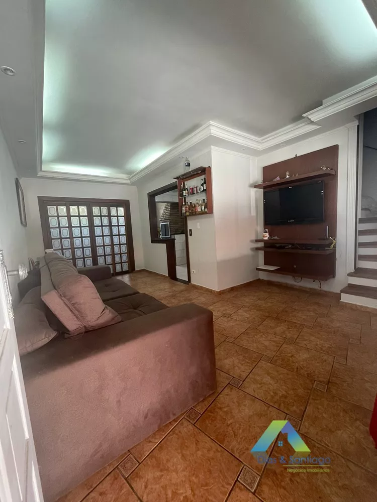 Sobrado à venda com 2 quartos, 94m² - Foto 3