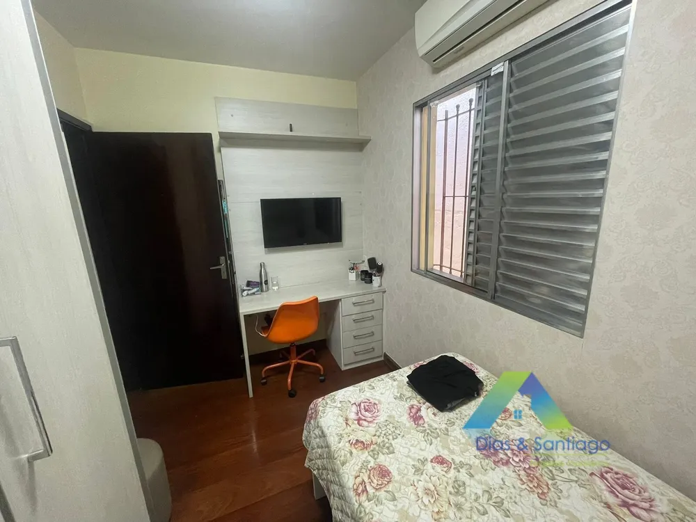 Sobrado, 4 quartos, 250 m² - Foto 1