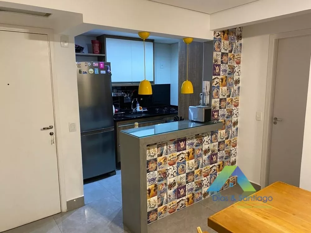 Apartamento à venda com 2 quartos, 67m² - Foto 3