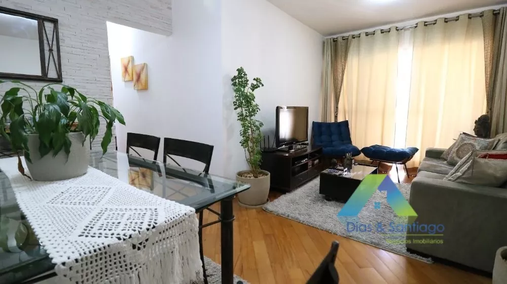 Apartamento à venda com 3 quartos, 80m² - Foto 3