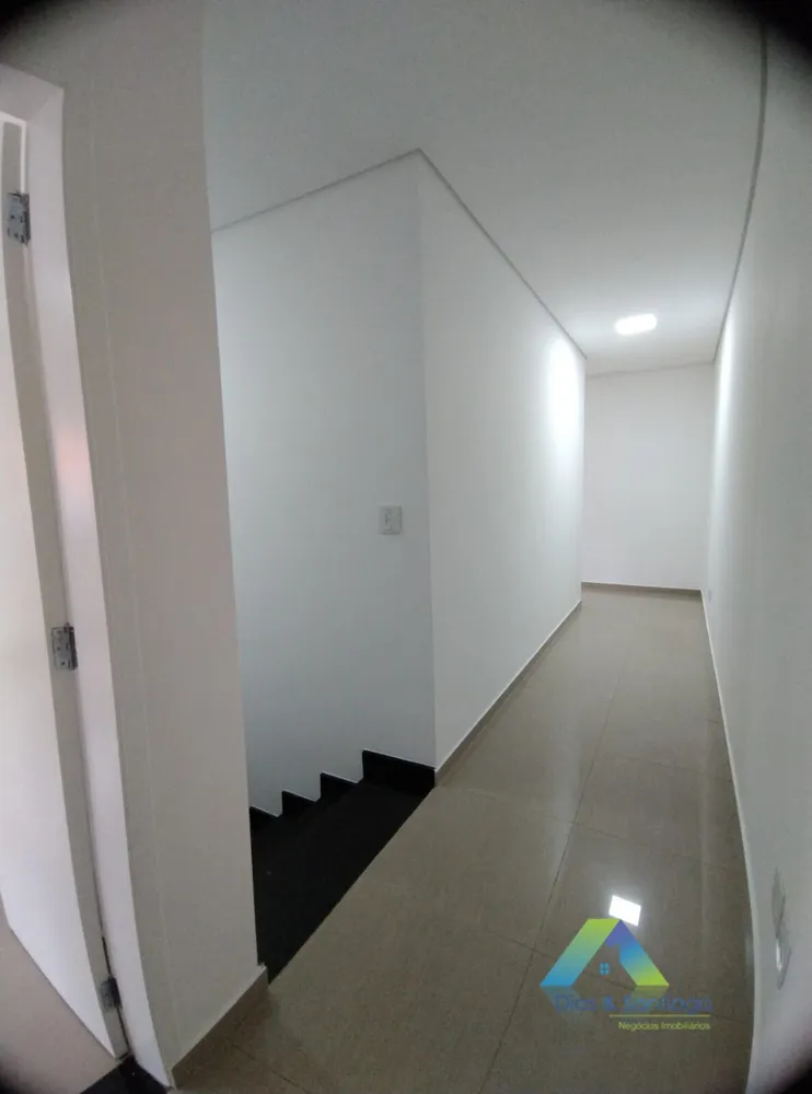 Sobrado, 4 quartos, 208 m² - Foto 1