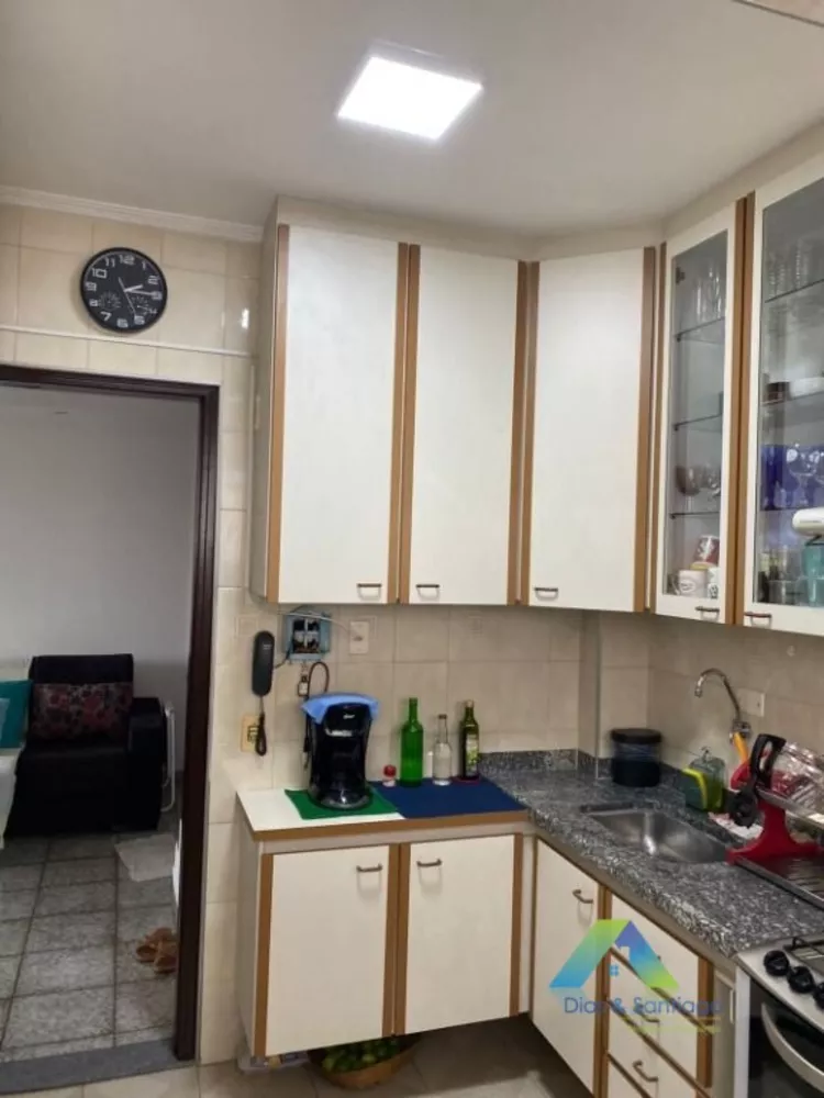 Apartamento à venda com 2 quartos, 130m² - Foto 2