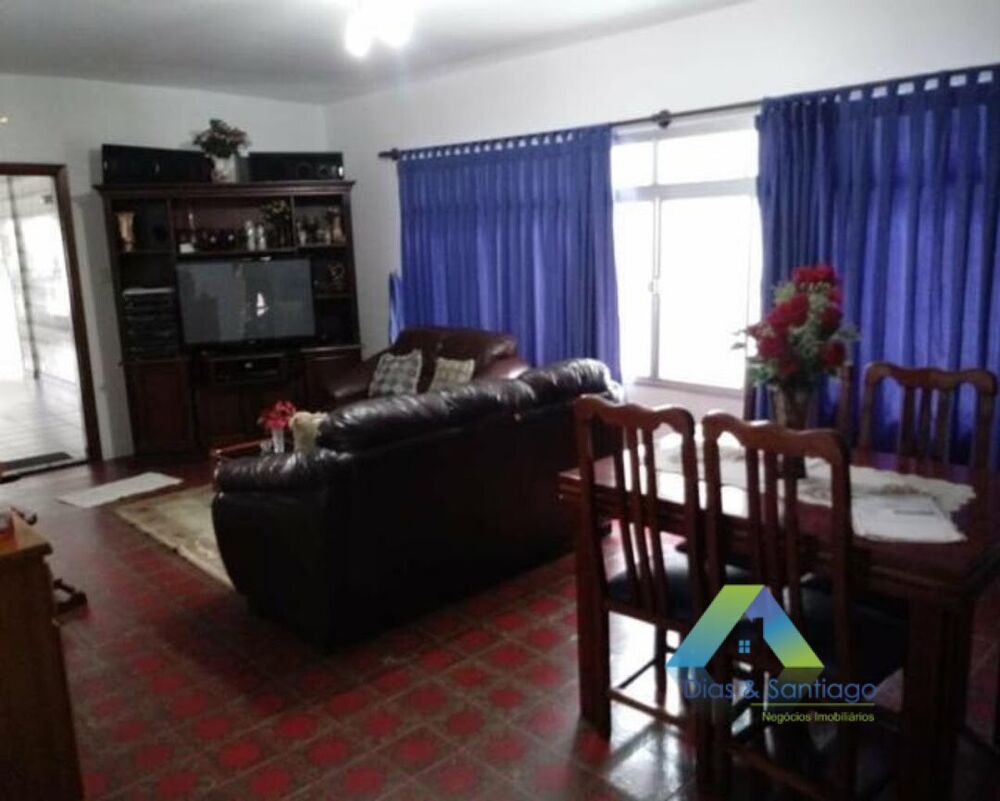 Casa à venda com 3 quartos, 470m² - Foto 2