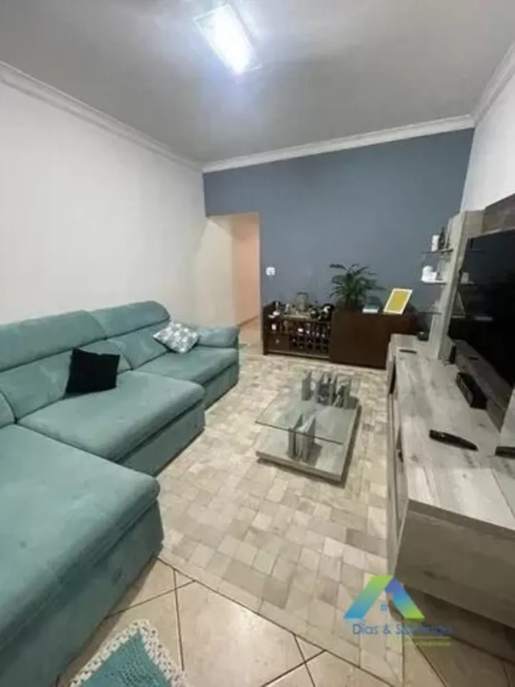 Sobrado à venda com 3 quartos, 165m² - Foto 1