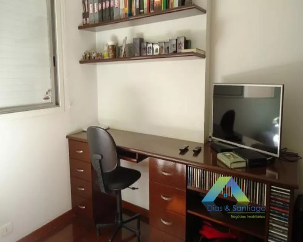 Apartamento à venda com 3 quartos, 133m² - Foto 3