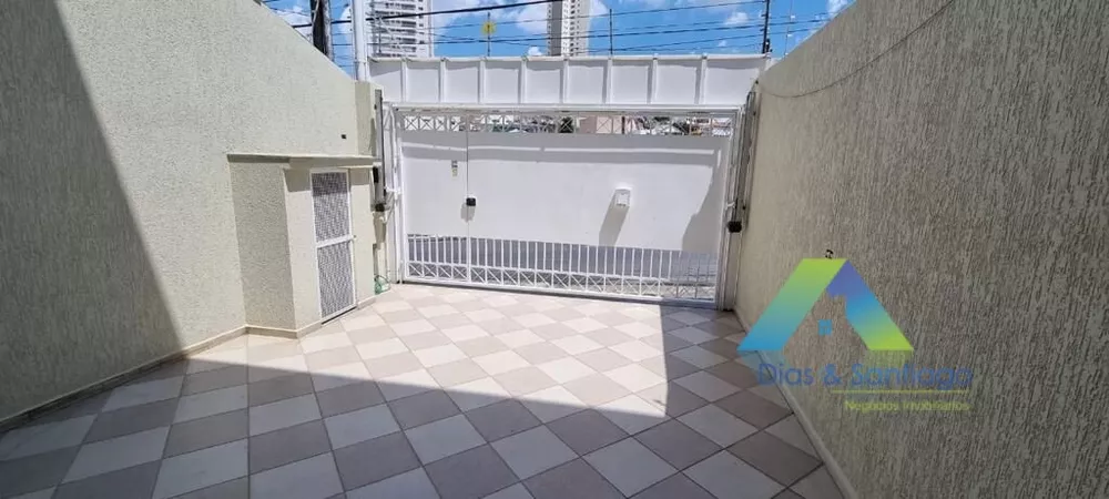 Sobrado à venda com 3 quartos, 200m² - Foto 4