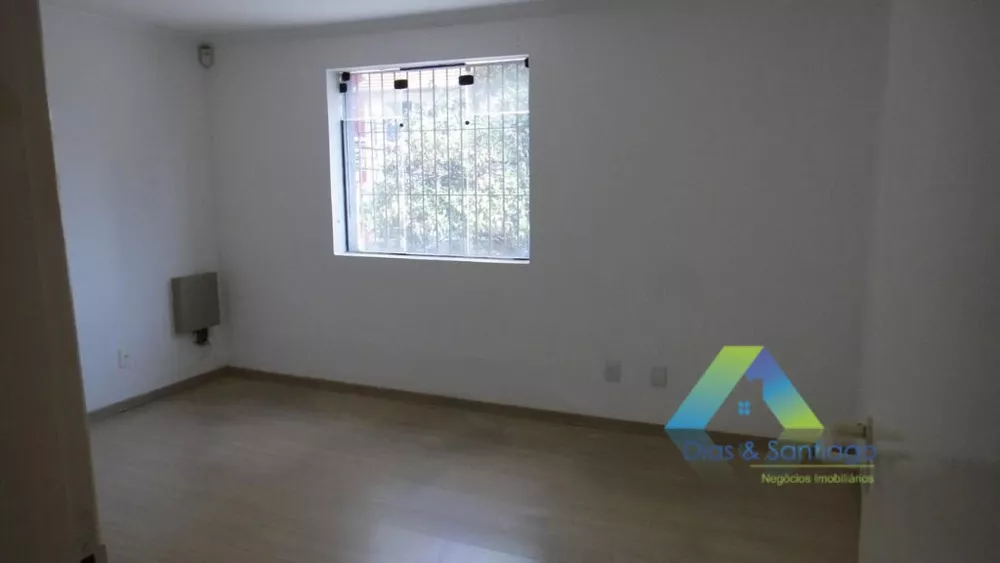 Casa à venda com 3 quartos, 100m² - Foto 3