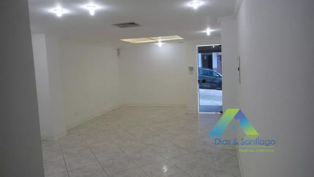 Casa à venda com 3 quartos, 100m² - Foto 1