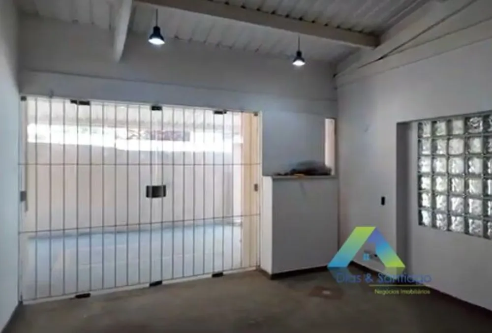 Casa, 3 quartos, 240 m² - Foto 1