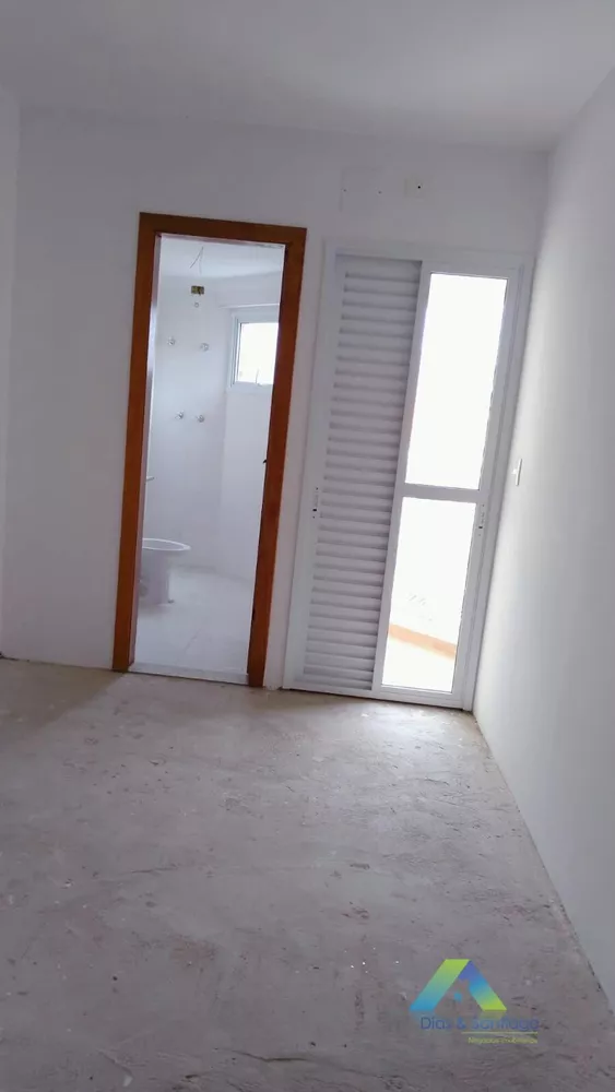 Apartamento à venda com 2 quartos, 65m² - Foto 4