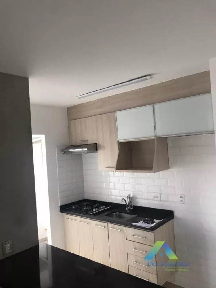 Apartamento à venda com 3 quartos, 70m² - Foto 3