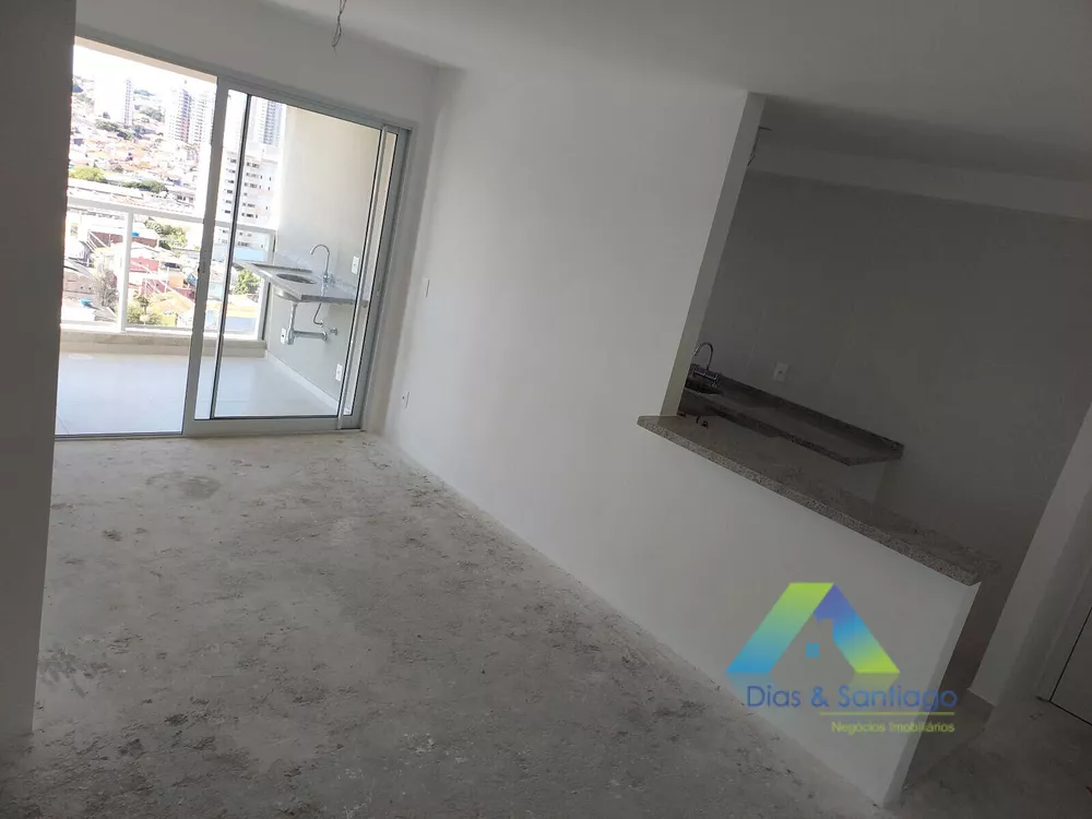 Apartamento à venda com 2 quartos, 64m² - Foto 2