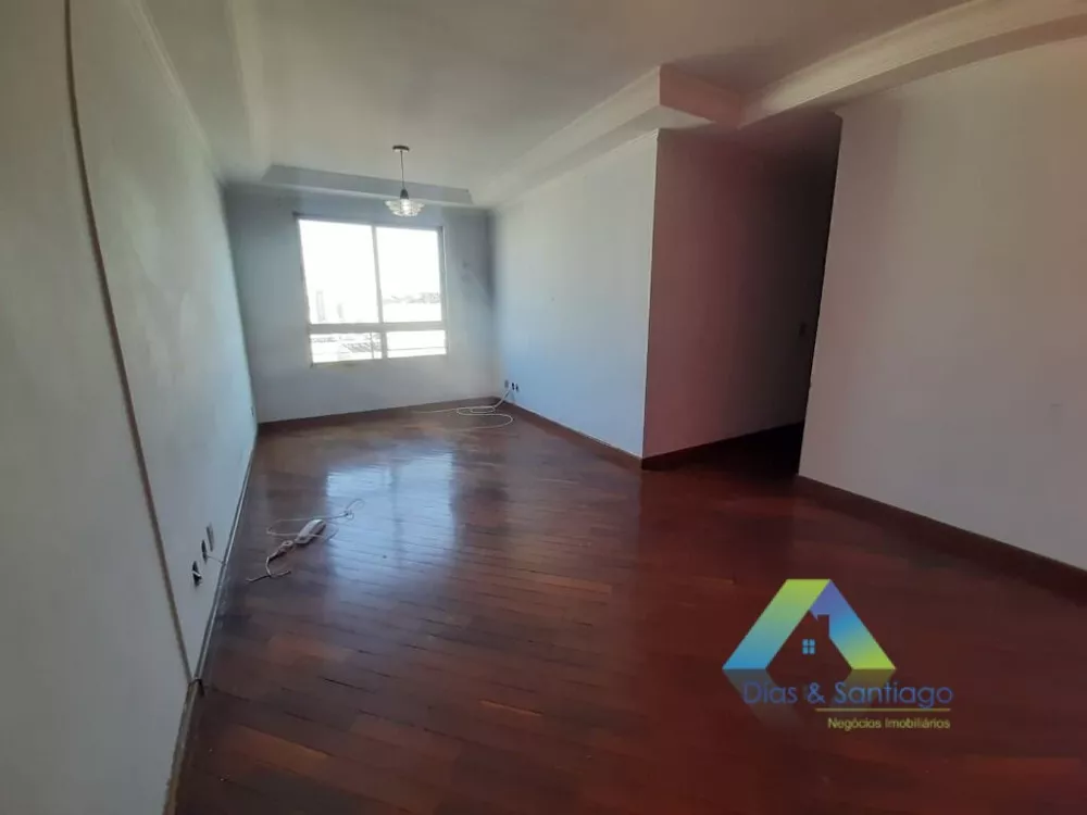 Apartamento à venda com 3 quartos, 64m² - Foto 2