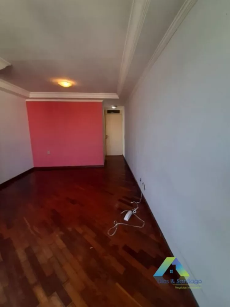 Apartamento à venda com 3 quartos, 64m² - Foto 4