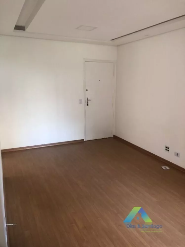 Apartamento à venda com 2 quartos, 55m² - Foto 2