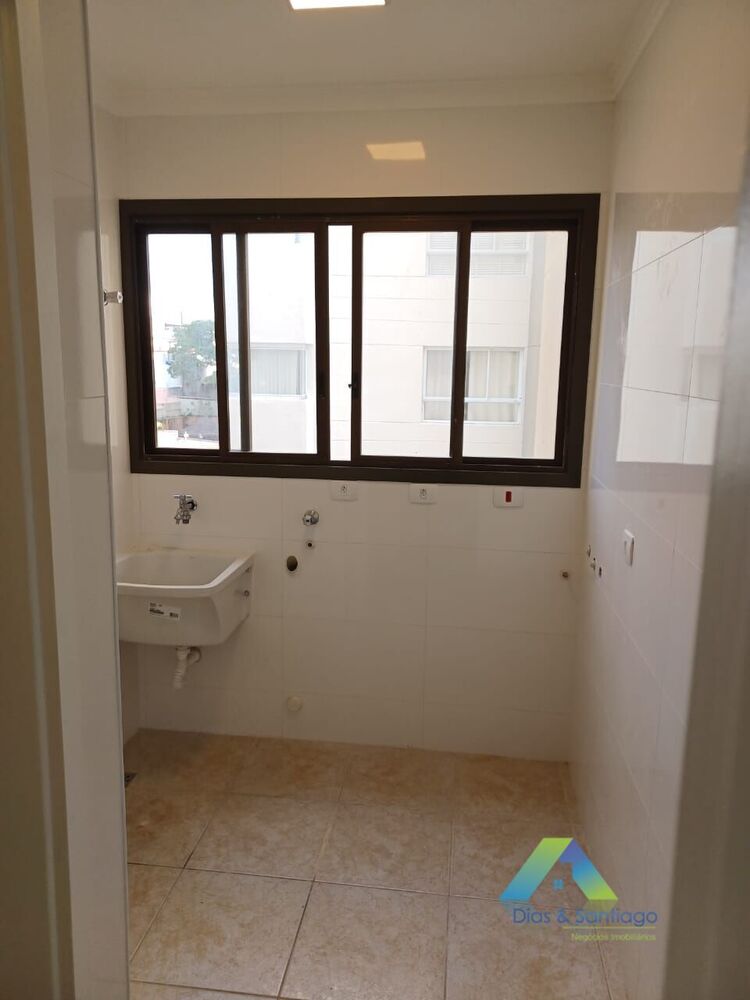 Apartamento para alugar com 4 quartos, 96m² - Foto 6