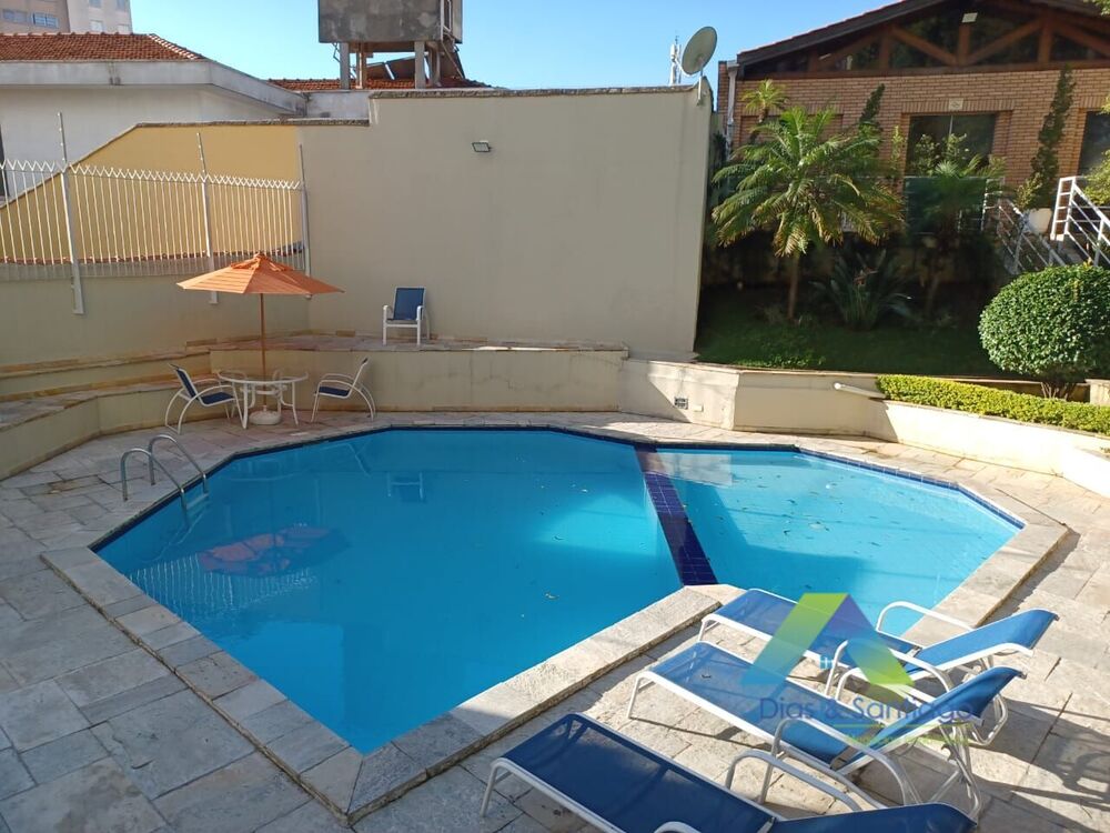 Apartamento para alugar com 4 quartos, 96m² - Foto 11