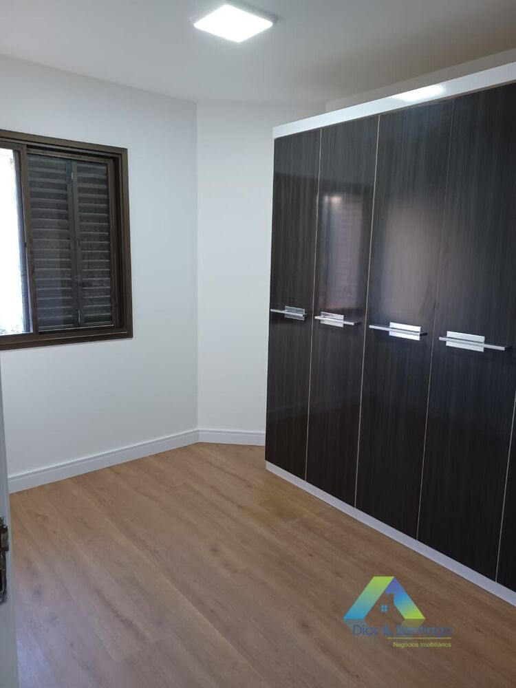 Apartamento para alugar com 4 quartos, 96m² - Foto 9