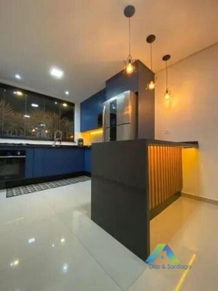 Sobrado, 3 quartos, 200 m² - Foto 12