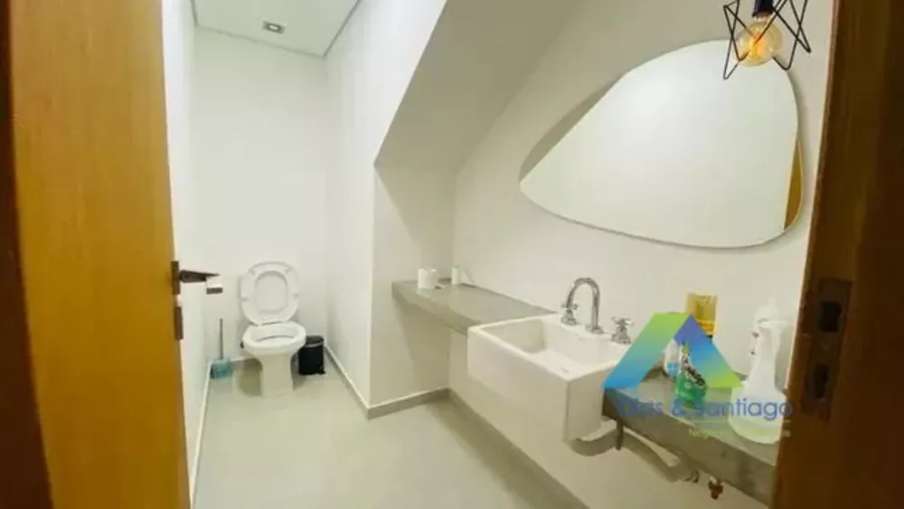 Sobrado, 3 quartos, 200 m² - Foto 4