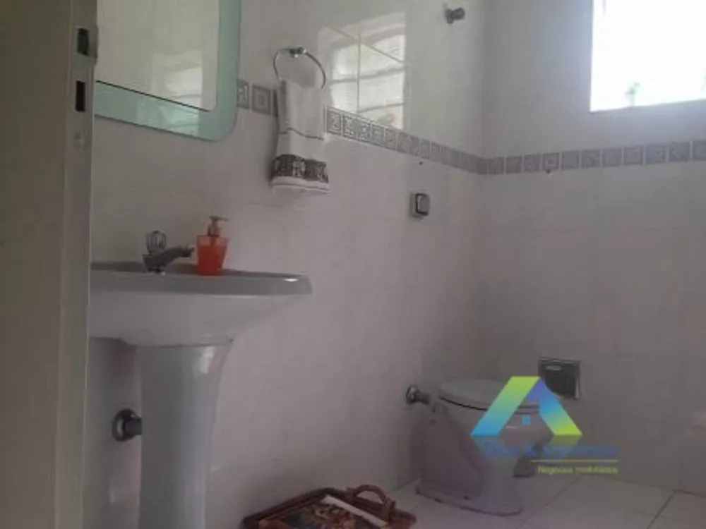 Sobrado à venda com 3 quartos, 195m² - Foto 8