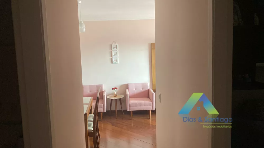 Apartamento à venda com 2 quartos, 75m² - Foto 3