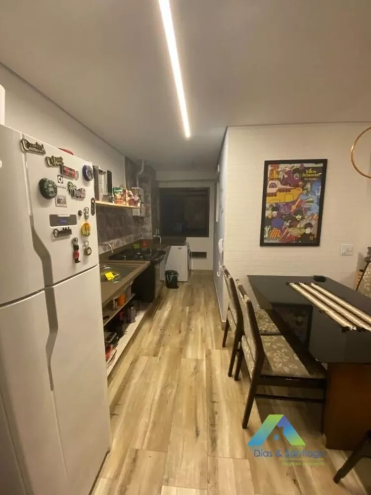 Apartamento à venda com 2 quartos, 82m² - Foto 4