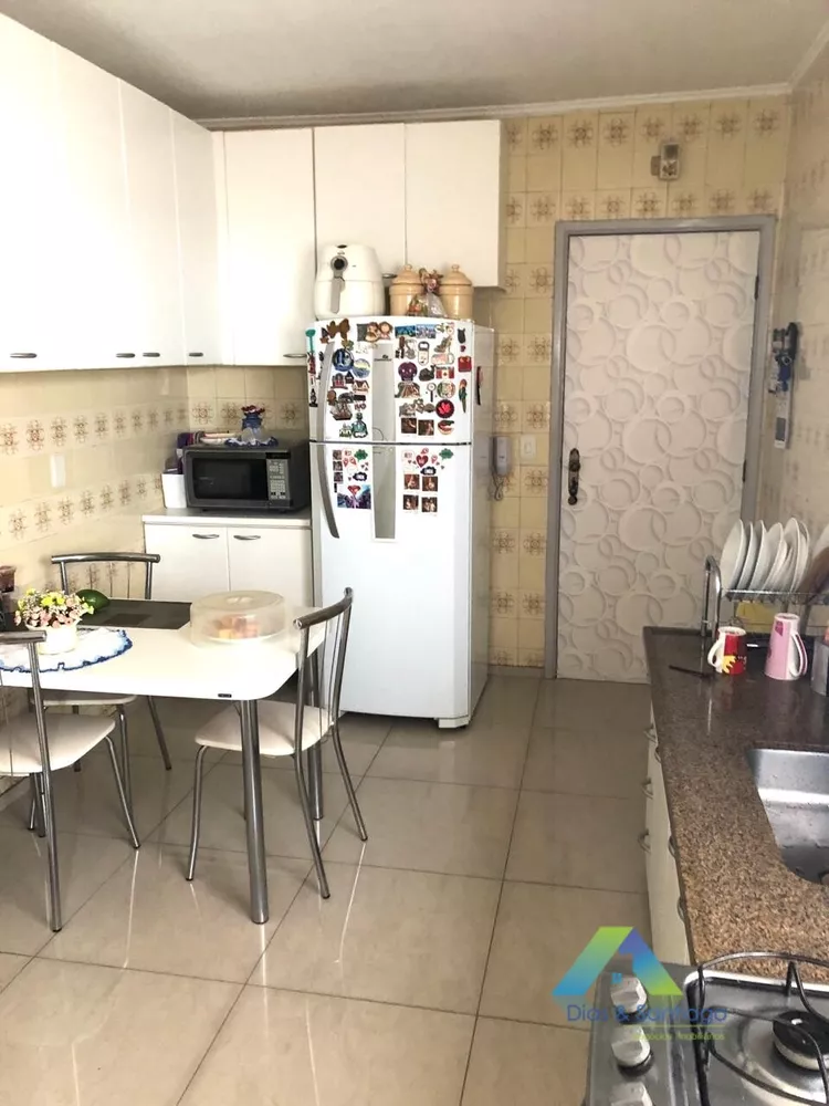 Apartamento à venda com 3 quartos, 105m² - Foto 3