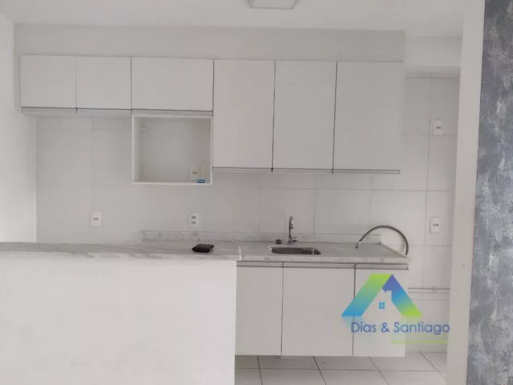 Apartamento à venda com 2 quartos, 55m² - Foto 2