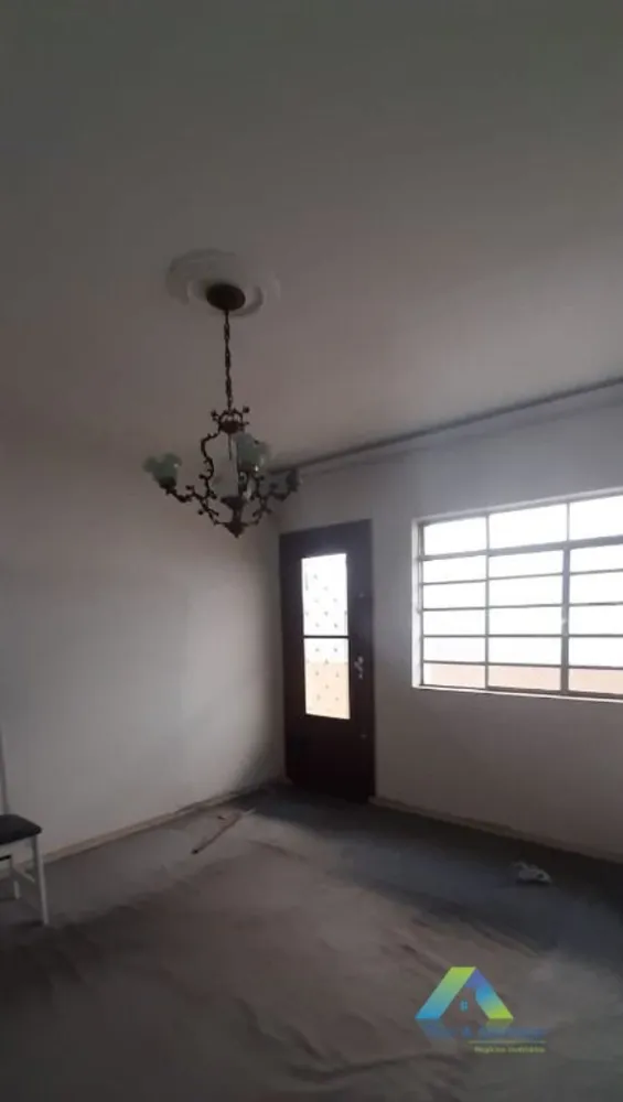 Casa, 2 quartos, 210 m² - Foto 1