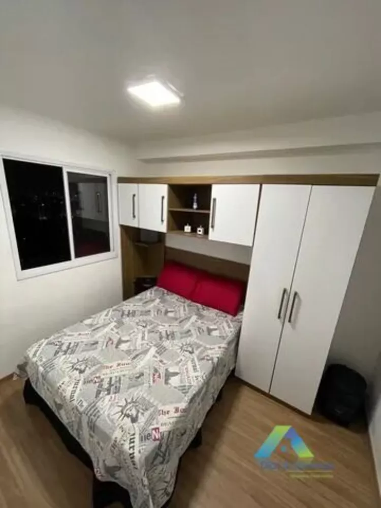 Apartamento à venda com 1 quarto, 24m² - Foto 2