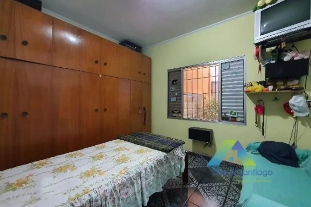 Casa à venda com 4 quartos, 180m² - Foto 4