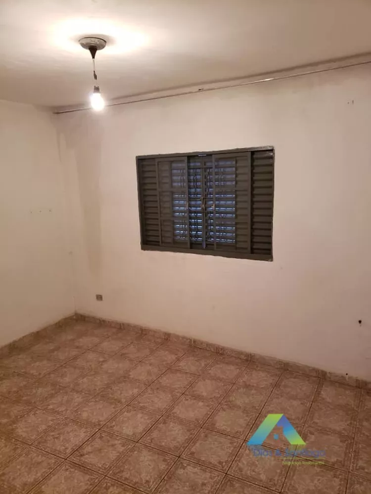 Sobrado à venda com 3 quartos, 60m² - Foto 4