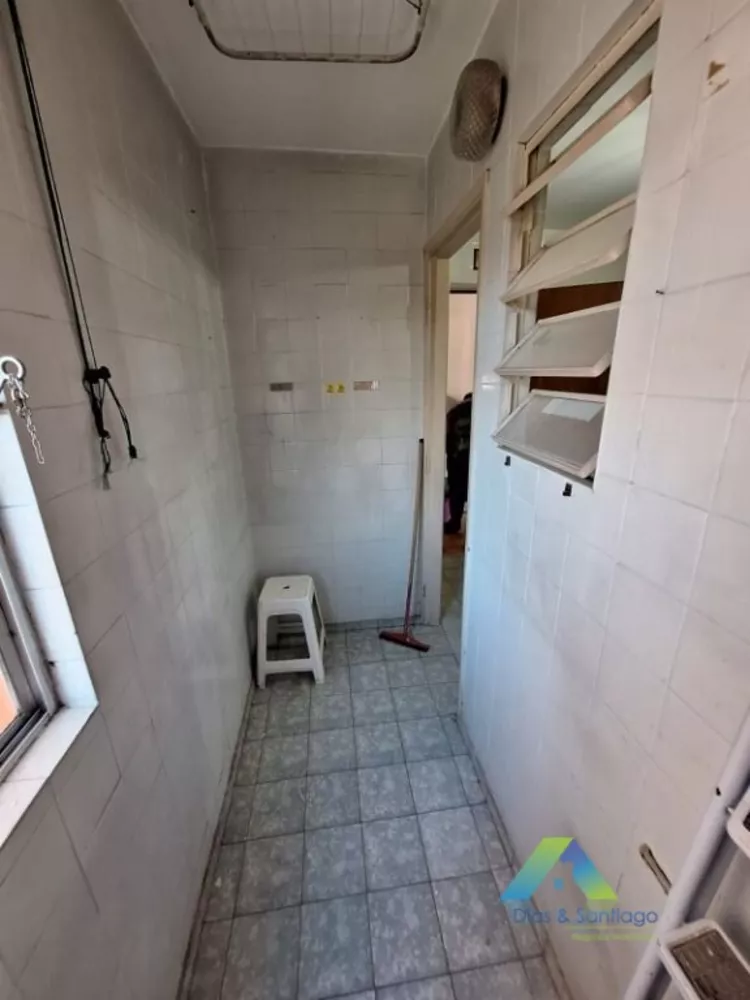 Apartamento à venda com 2 quartos, 60m² - Foto 4