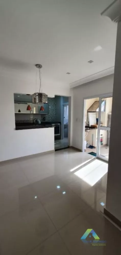 Apartamento à venda com 2 quartos, 80m² - Foto 4