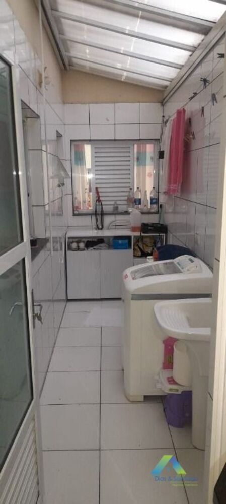 Apartamento à venda com 2 quartos, 68m² - Foto 3