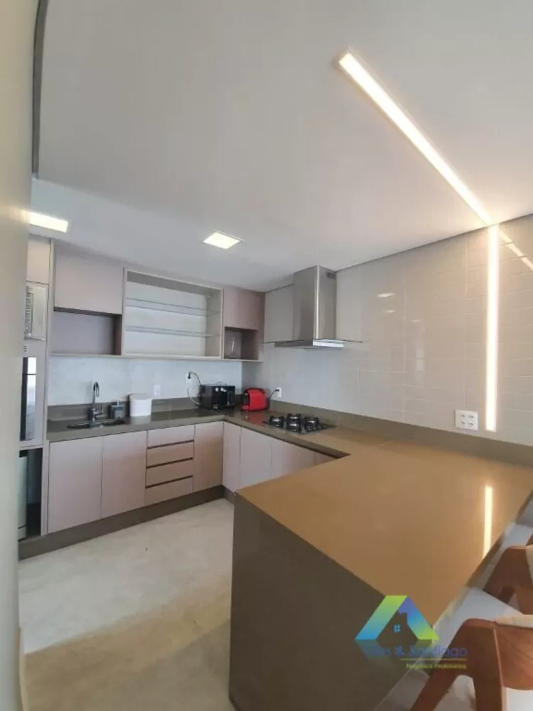 Apartamento à venda com 3 quartos, 112m² - Foto 3