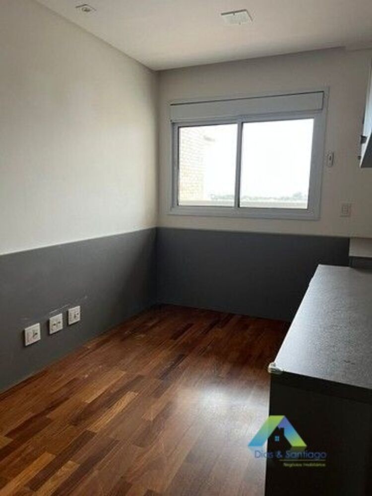 Apartamento à venda com 4 quartos, 205m² - Foto 6