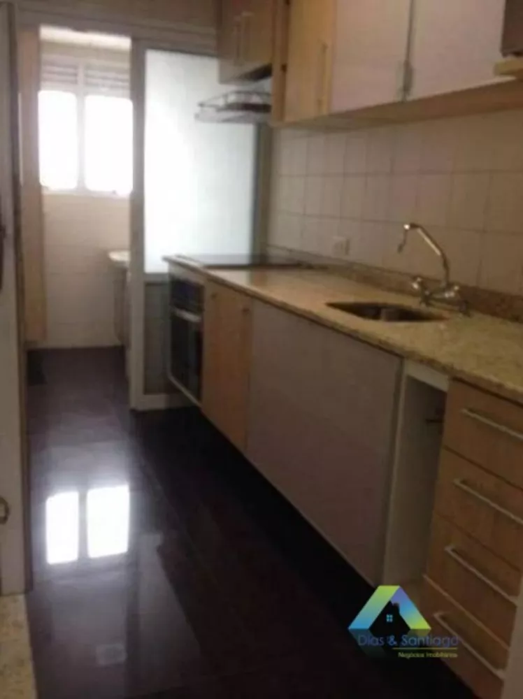 Apartamento à venda com 3 quartos, 108m² - Foto 8