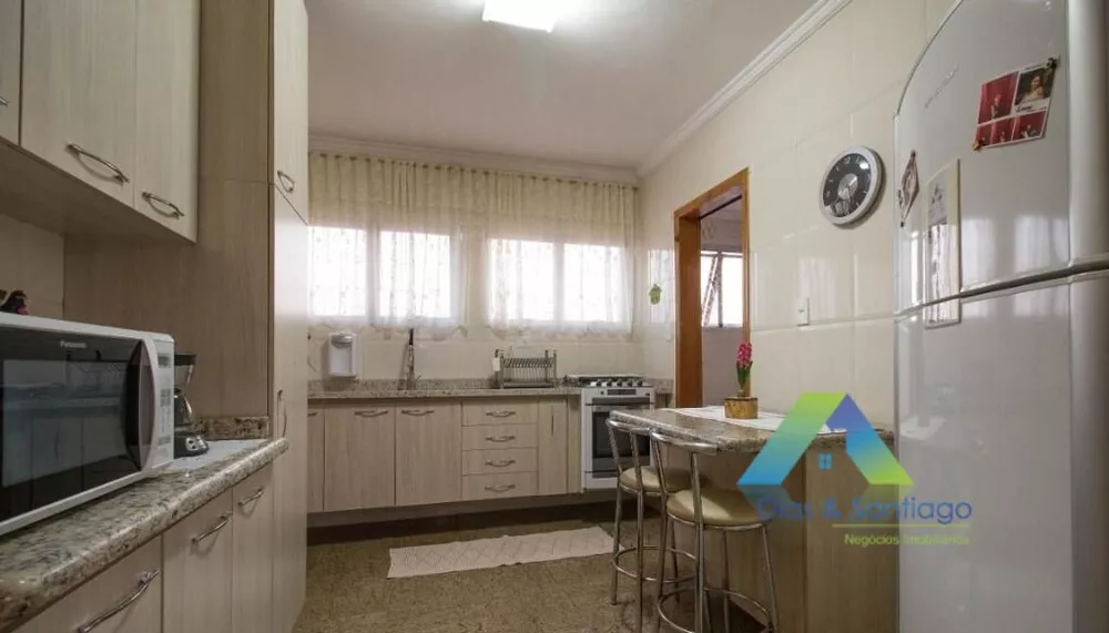 Apartamento à venda com 3 quartos, 78m² - Foto 2