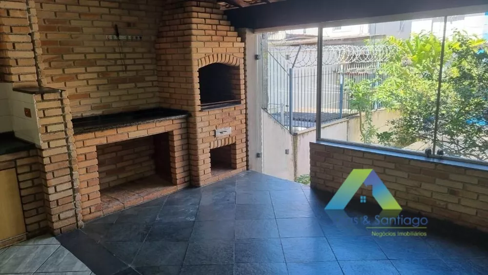 Sobrado à venda com 3 quartos, 160m² - Foto 1