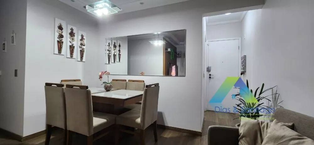 Apartamento à venda com 2 quartos, 55m² - Foto 2