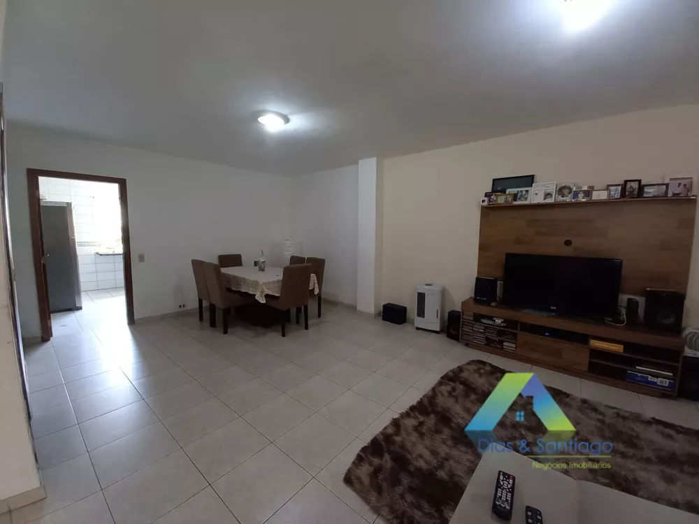 Sobrado à venda com 4 quartos, 150m² - Foto 3